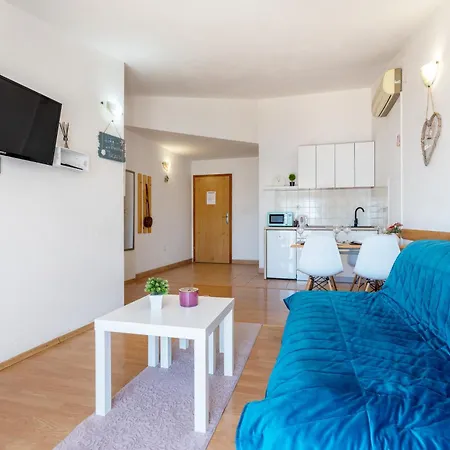 Apartamento Aurora *