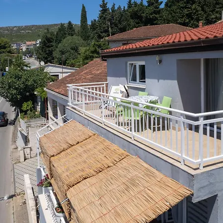 Apartment Aurora Neum
